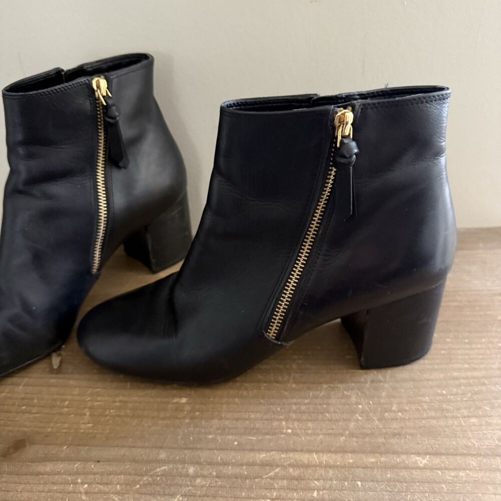 Cole Haan Shoes Womens Size 9.5 Black Leather Side Zip Ankle Booties